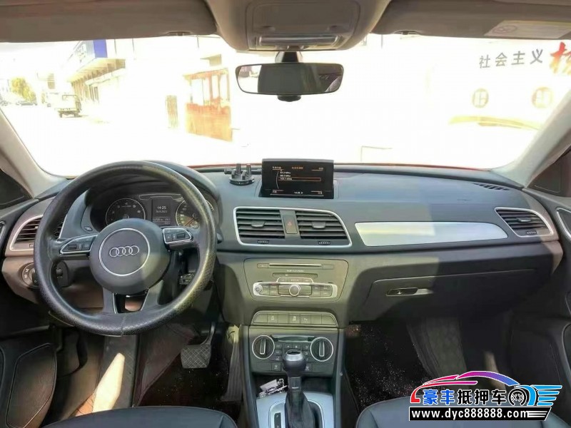 18年奥迪Q3轿车抵押车出售