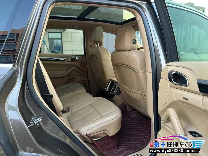 14年保时捷卡宴SUV抵押车出售