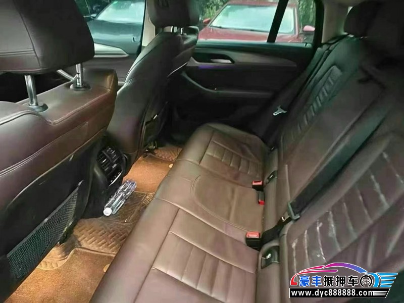 21年宝马X4轿车抵押车出售