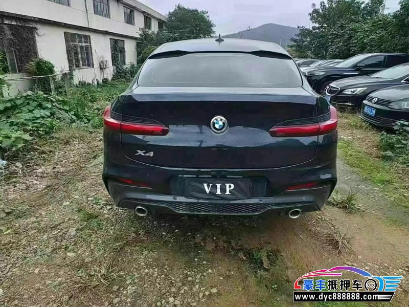 21年宝马X4轿车抵押车出售