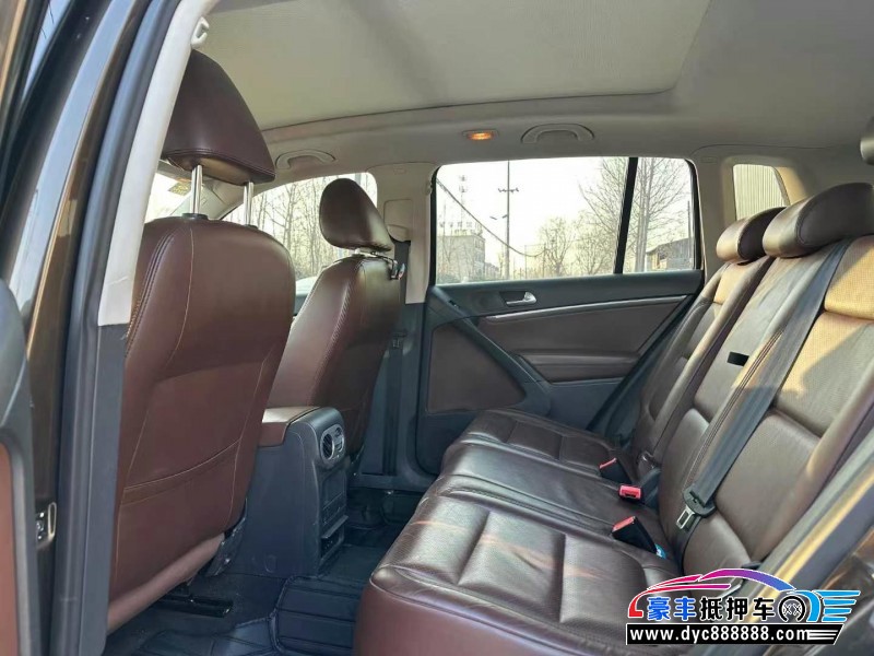 15年大众途观轿车抵押车出售