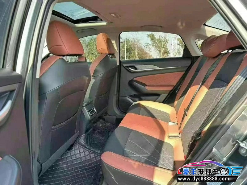 23年长安逸动轿车抵押车出售