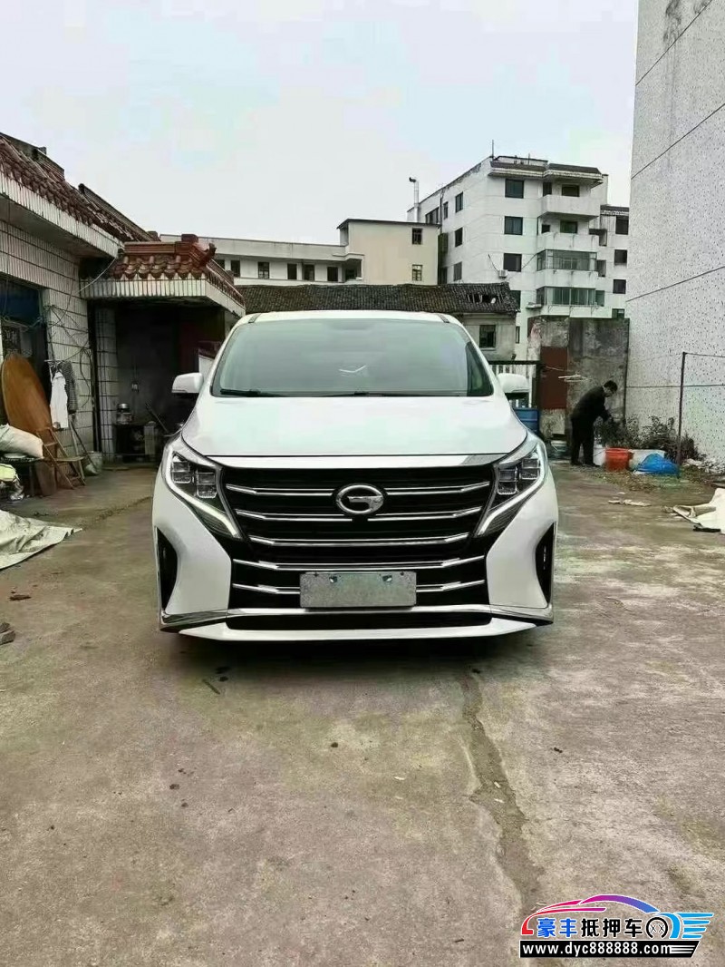 23年传祺M8轿车抵押车出售