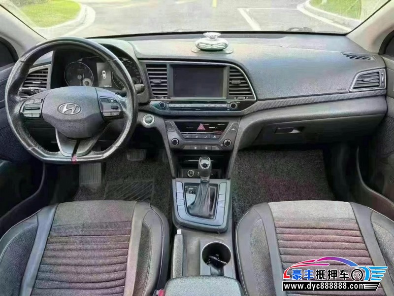 19年现代领动轿车抵押车出售