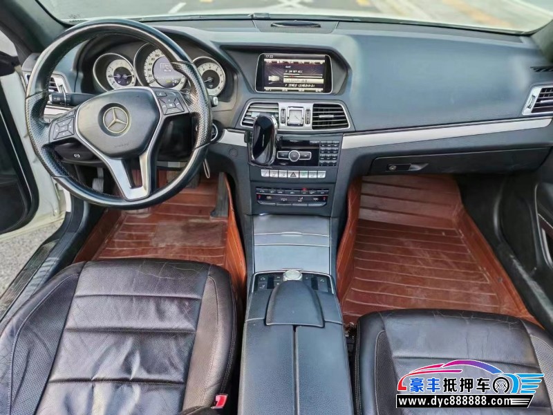 15年奔驰E轿车抵押车出售