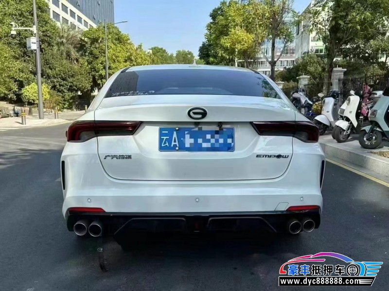 22年传祺影豹轿车抵押车出售