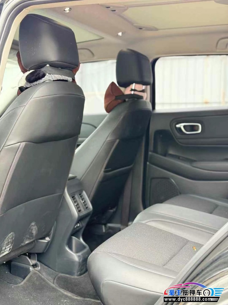 23年本田缤智轿车抵押车出售