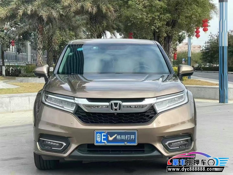 19年本田冠道轿车抵押车出售