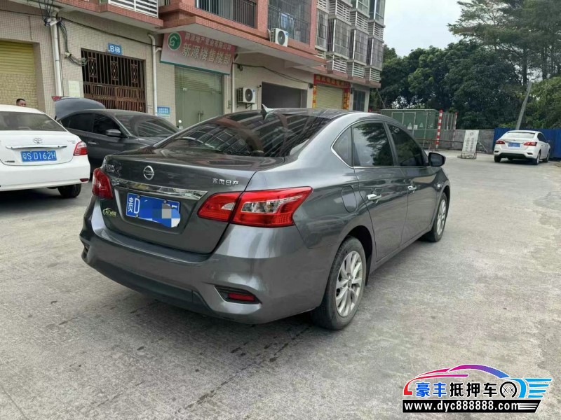 21年日产轩逸轿车抵押车出售
