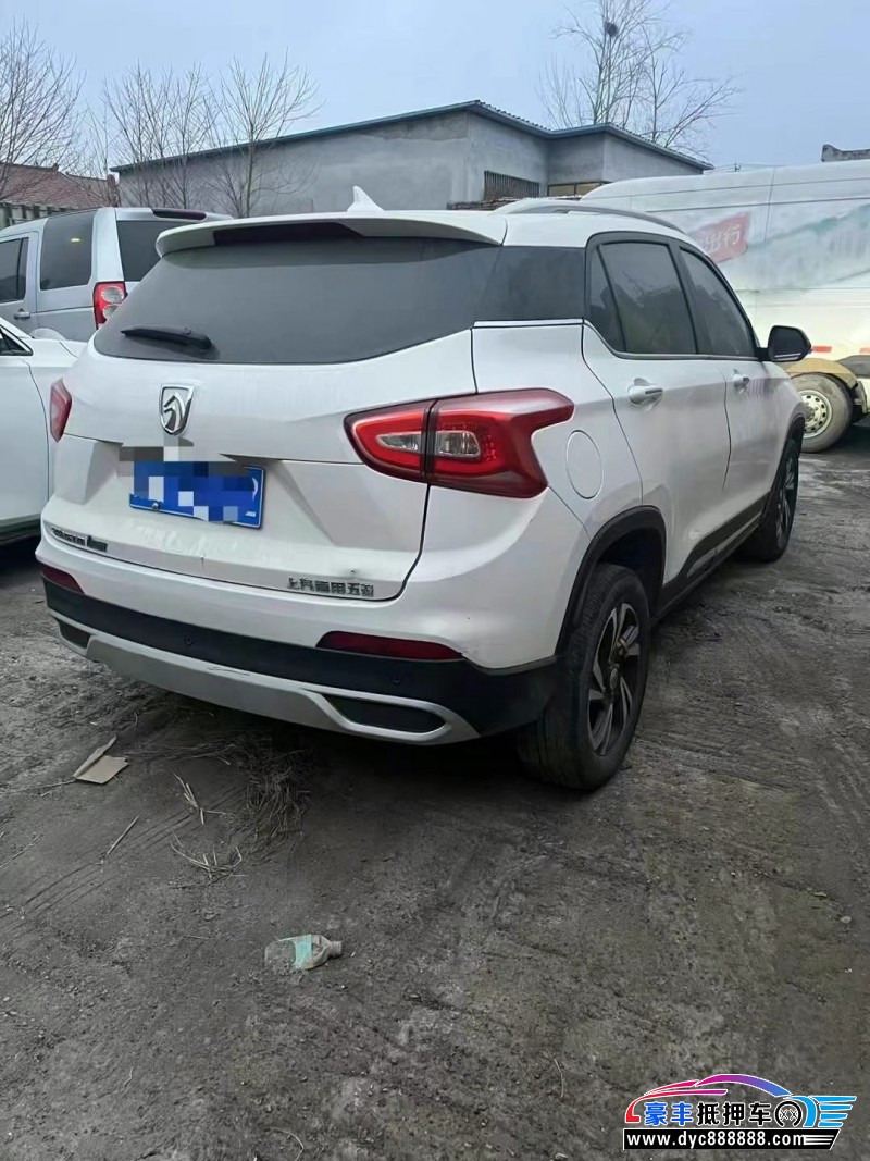 18年宝骏510轿车抵押车出售