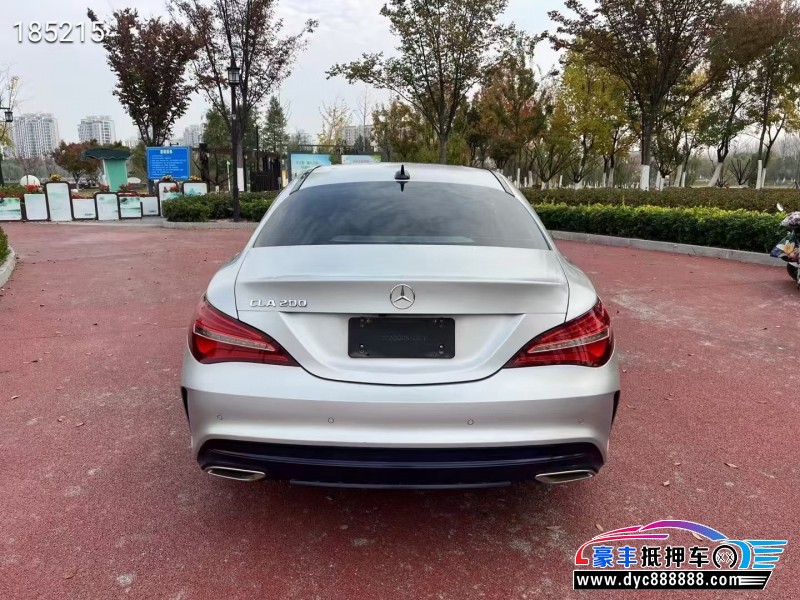 18年奔驰CLA轿车抵押车出售