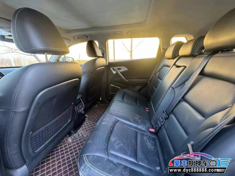 18年吉利博越轿车抵押车出售