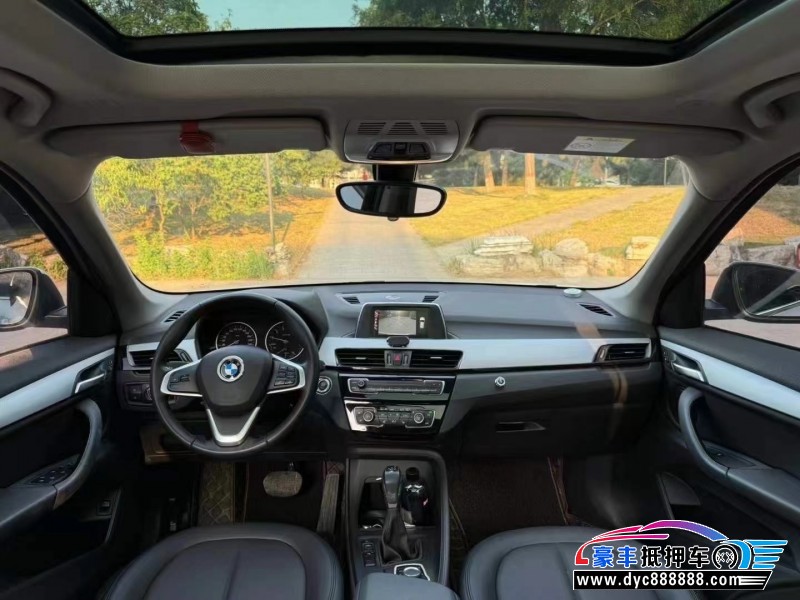 17年宝马X1轿车抵押车出售