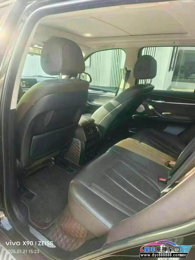 16年宝马X5轿车抵押车出售