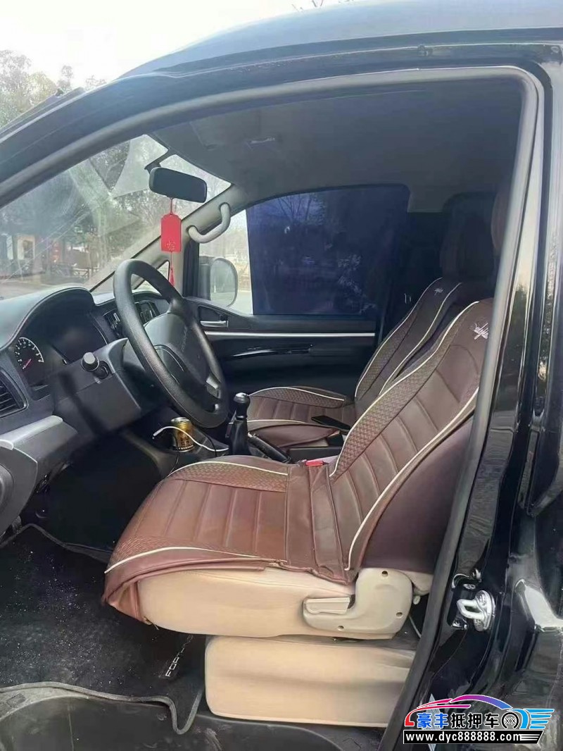 24年东风风行菱智轿车抵押车出售