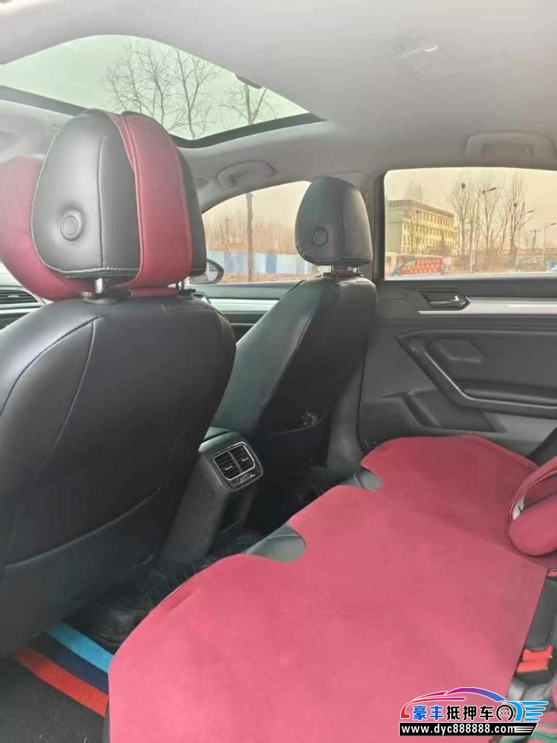 17年大众凌渡轿车抵押车出售