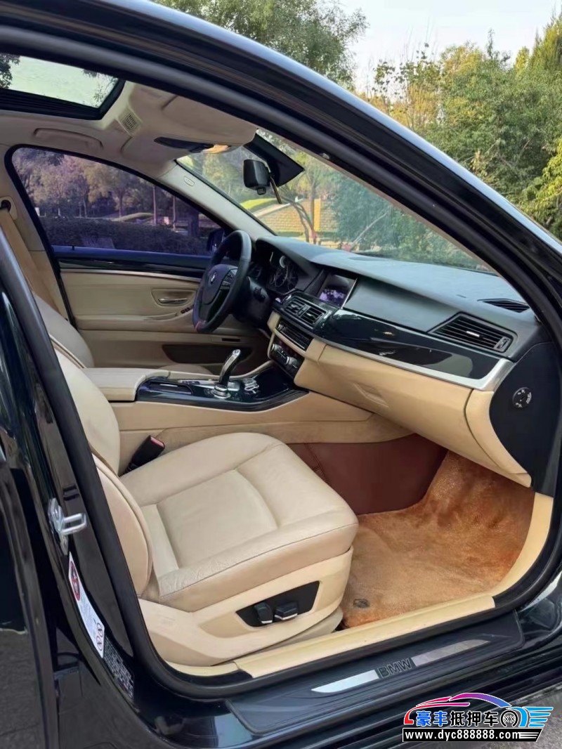 13年宝马5系轿车抵押车出售