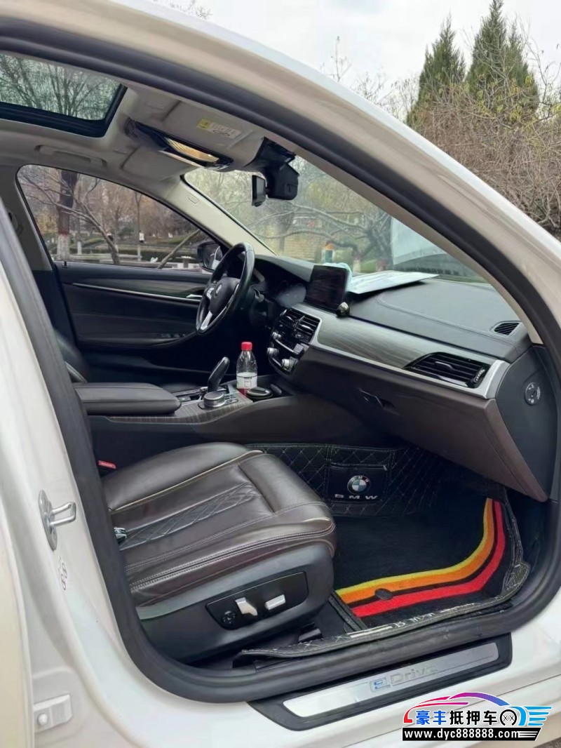 19年宝马5系轿车抵押车出售