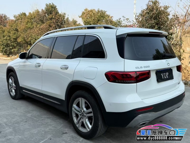 22年奔驰GLB轿车抵押车出售