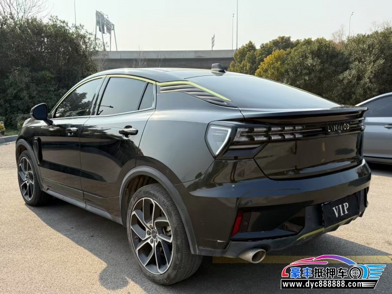 21年领克05轿车抵押车出售