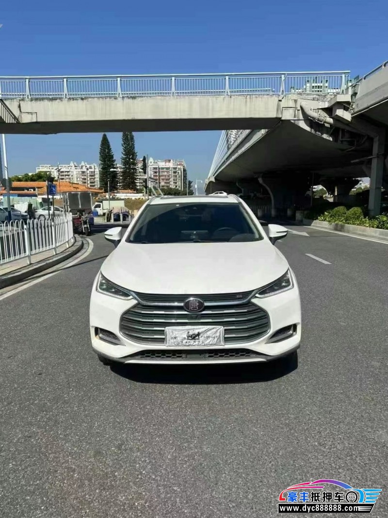 18年比亚迪唐轿车抵押车出售