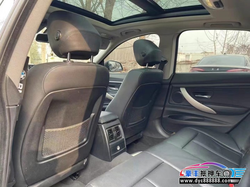 15年宝马3系轿车抵押车出售