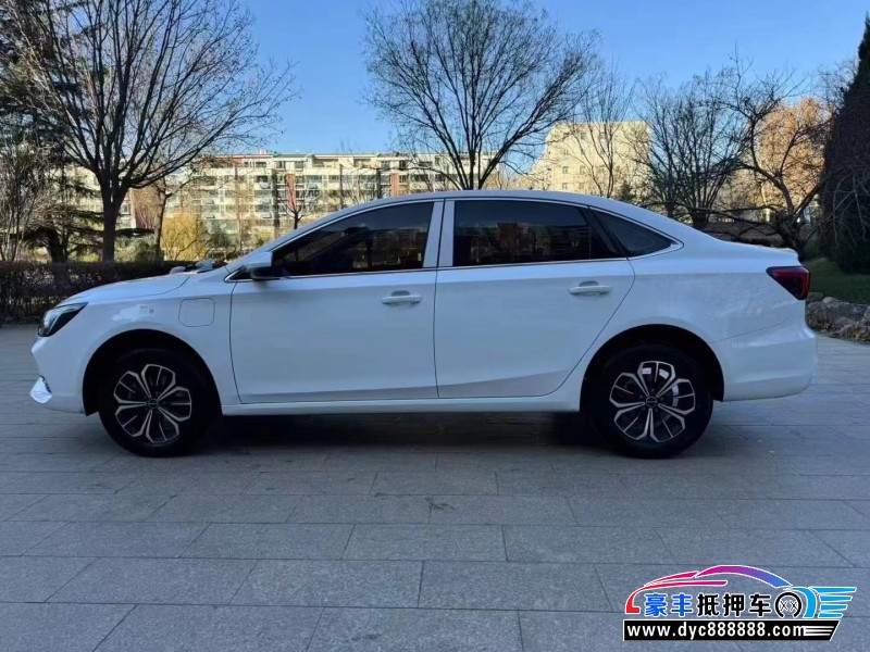 23年荣威i6轿车抵押车出售