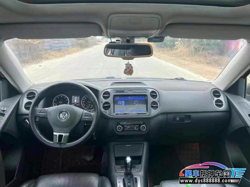 13年大众途观轿车抵押车出售