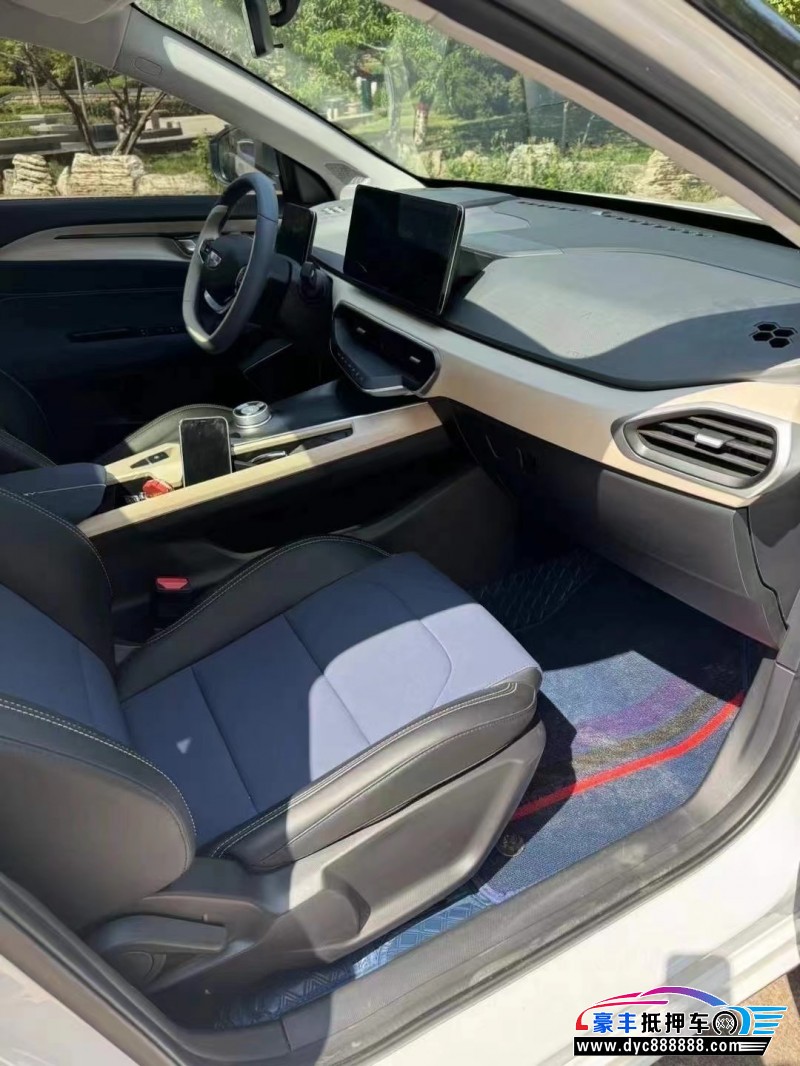 23年吉利几何轿车抵押车出售