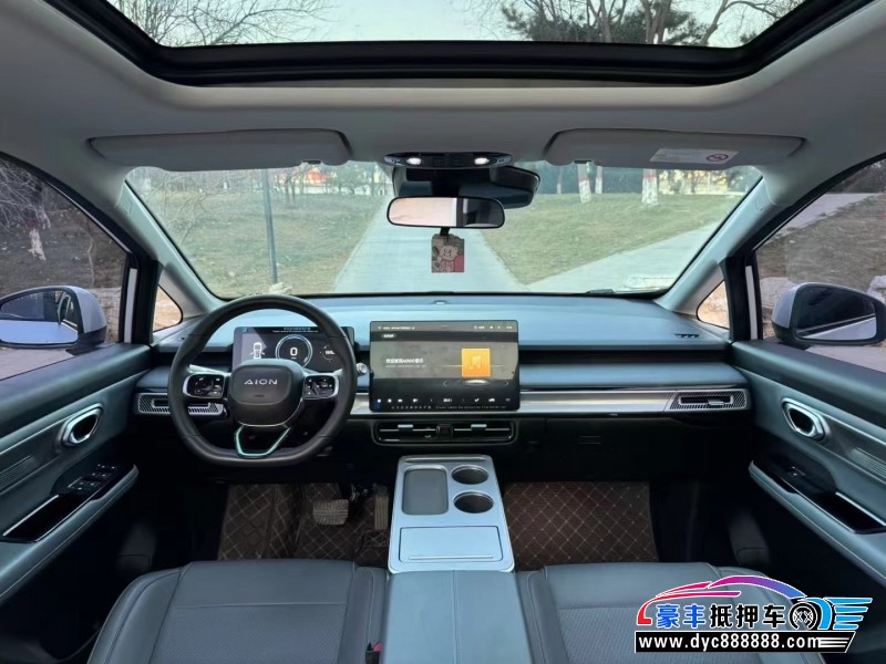 23年埃安Y70轿车抵押车出售