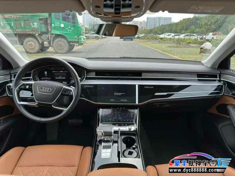 24年奥迪A8L轿车抵押车出售