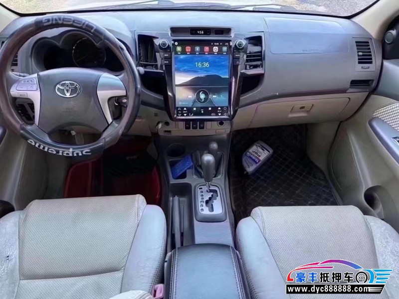14年丰田穿越者轿车抵押车出售