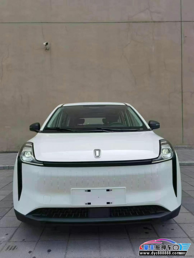 24年奔腾E05轿车抵押车出售