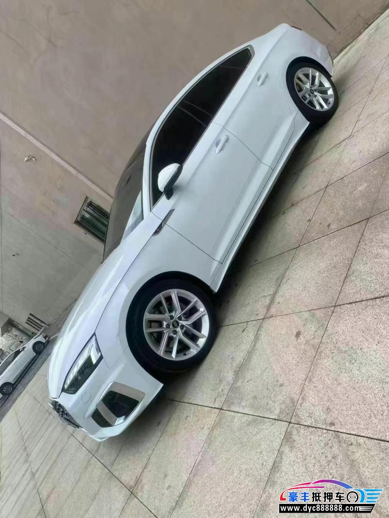 23年奥迪A5轿车抵押车出售