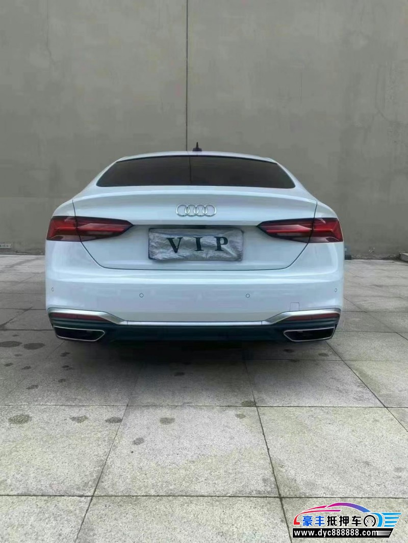 23年奥迪A5轿车抵押车出售