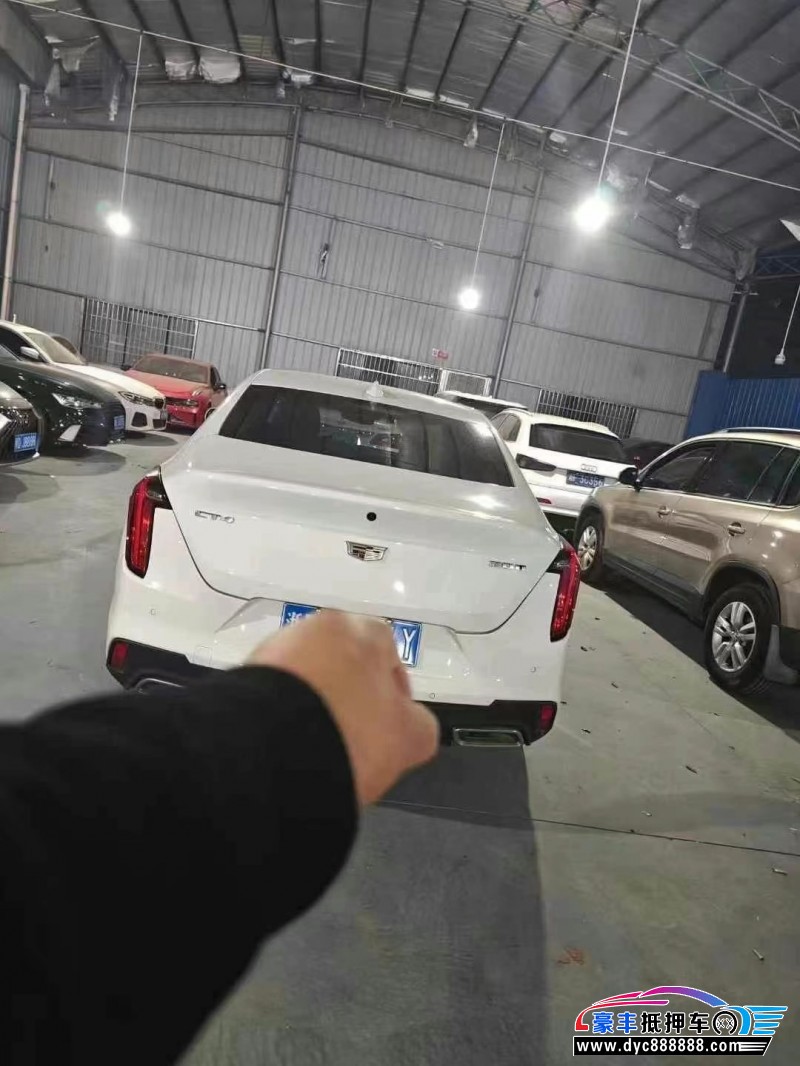 22年凯迪拉克CT4轿车抵押车出售