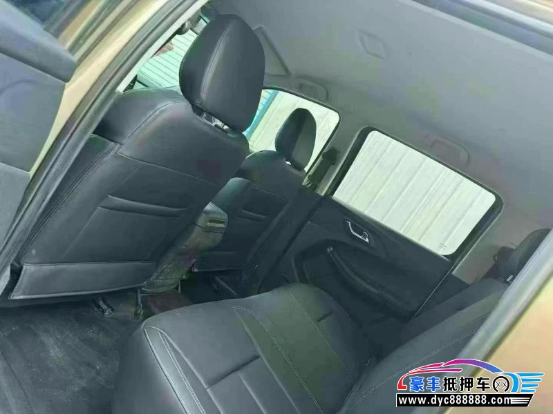 22年江铃宝典轿车抵押车出售