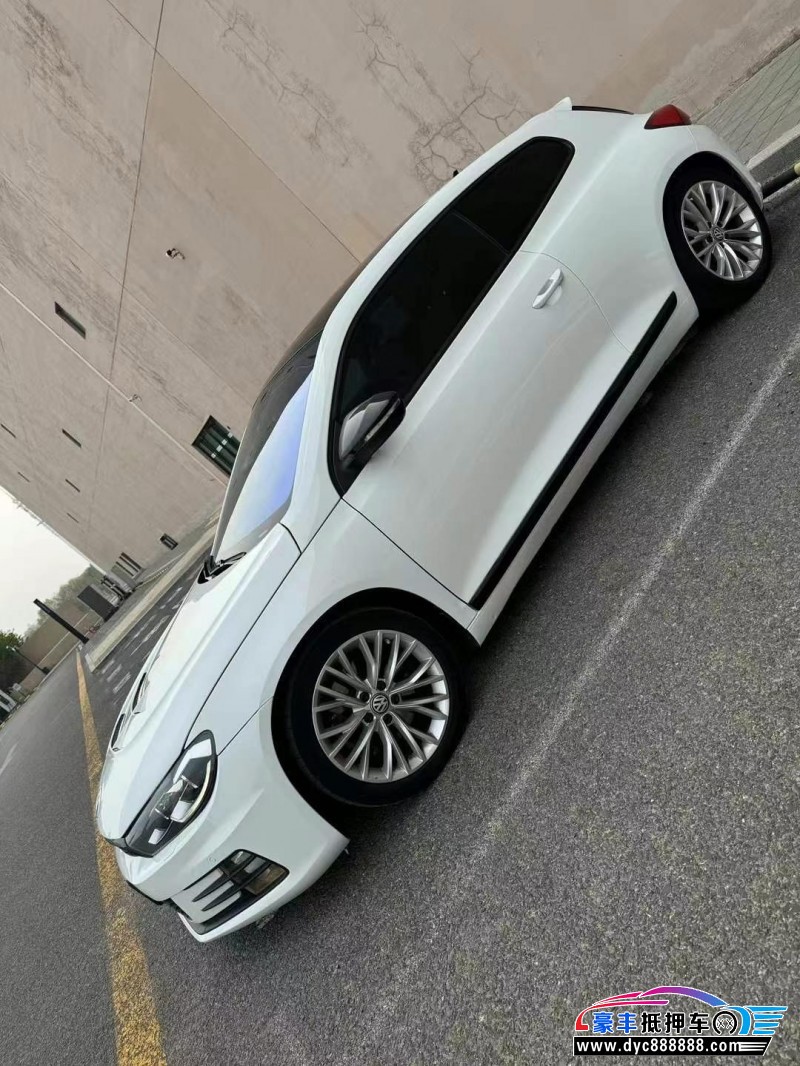 16年大众尚酷轿车抵押车出售