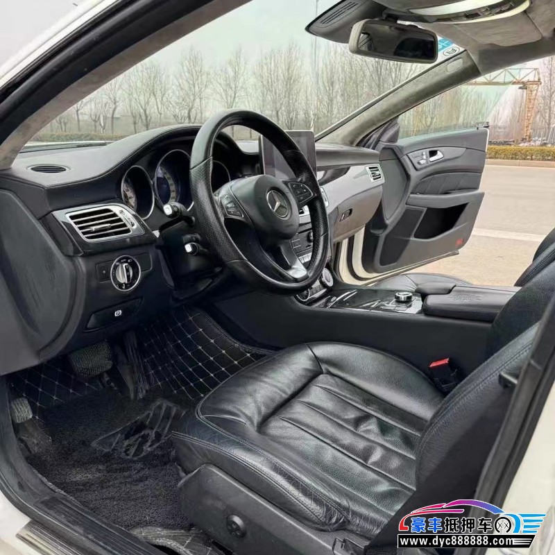 15年奔驰CLS轿车抵押车出售