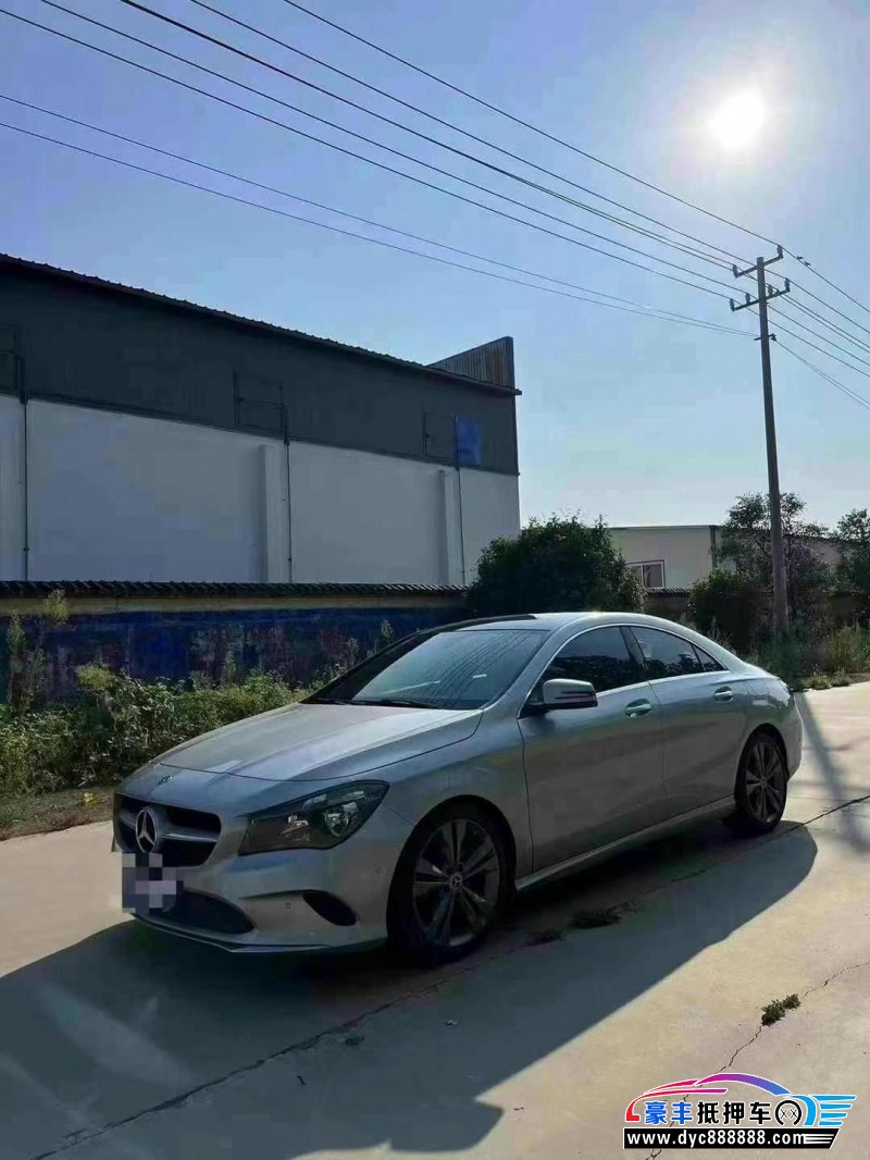 19年奔驰CLA轿车抵押车出售