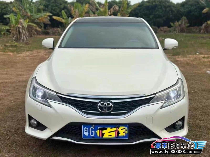 13年丰田锐志轿车抵押车出售