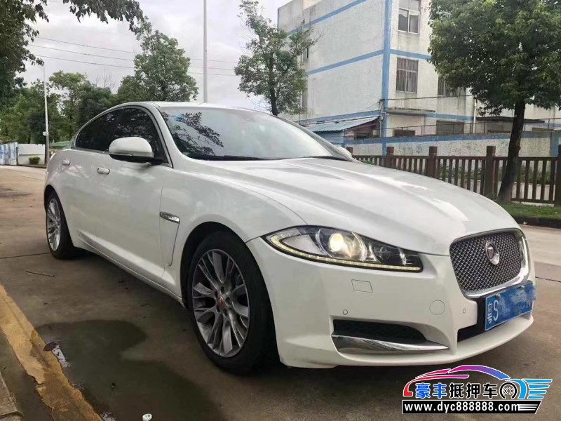 14年捷豹XF轿车抵押车出售