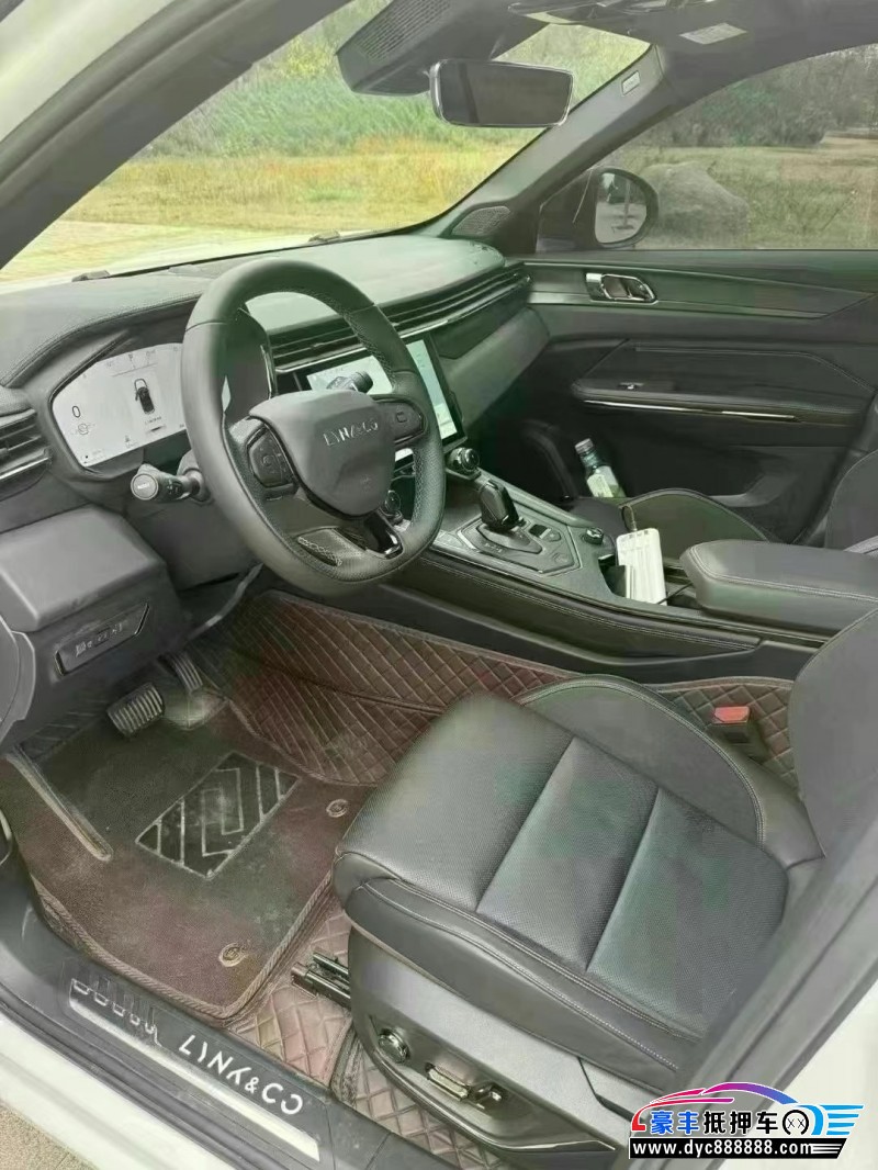 24年领克01轿车抵押车出售