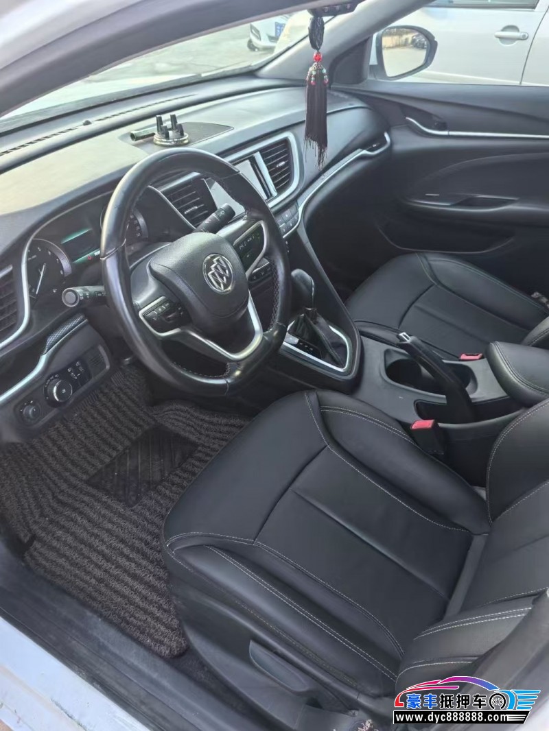 20年别克英朗轿车抵押车出售