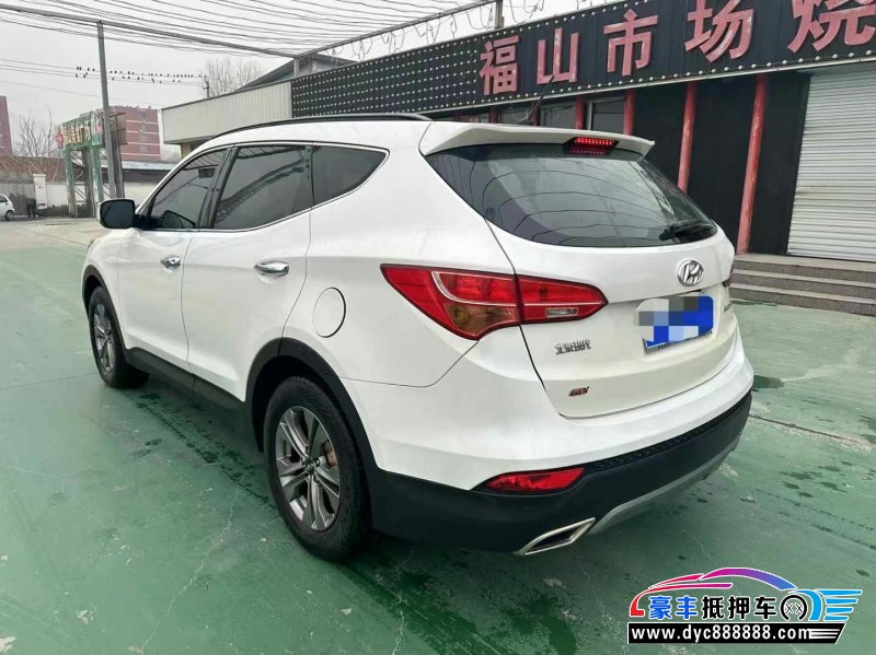 15年现代新胜达轿车抵押车出售