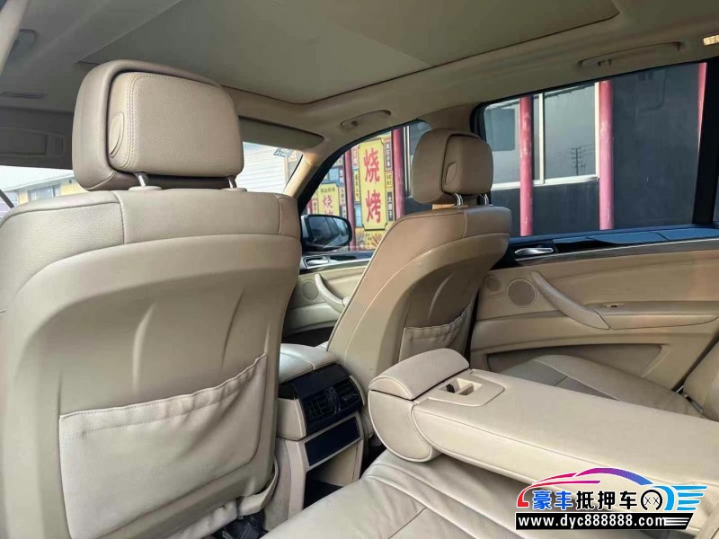 12年宝马X5轿车抵押车出售