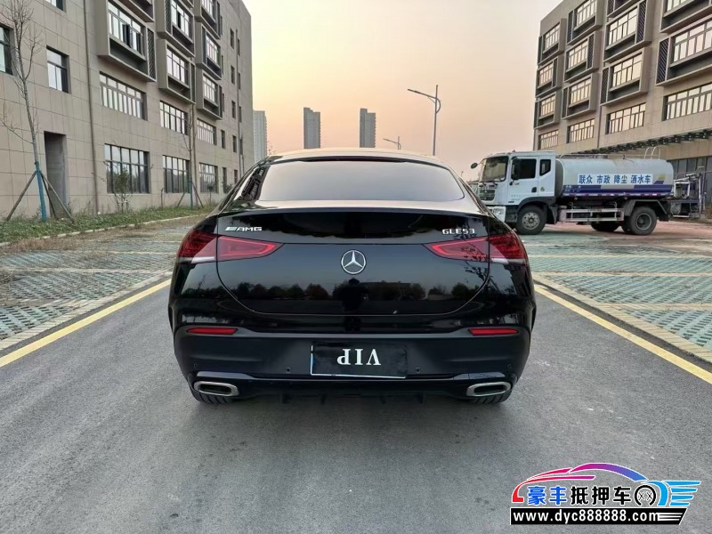 21年奔驰GLE轿车抵押车出售