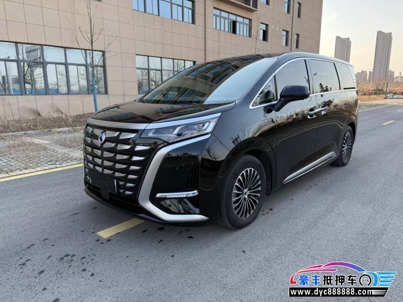 24年腾势D9MPV抵押车出售