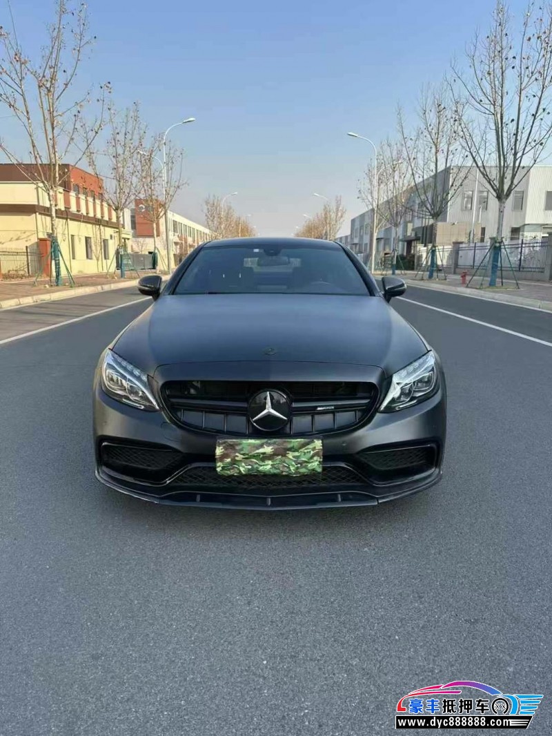17年奔驰C轿车抵押车出售