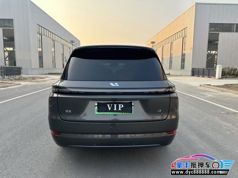 22年理想L9SUV抵押车出售
